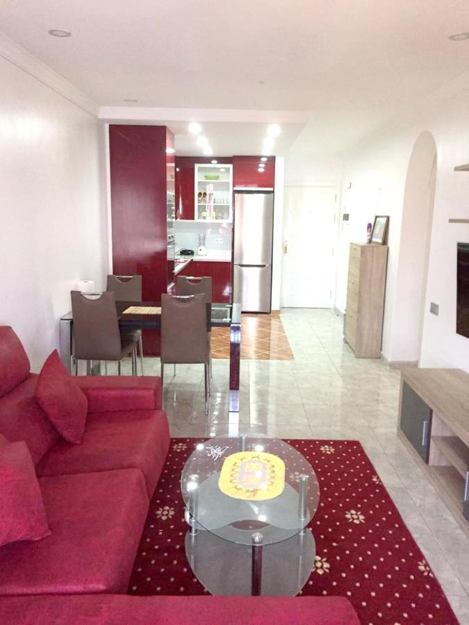 2 Bedrooms With Wifi At Apartment *